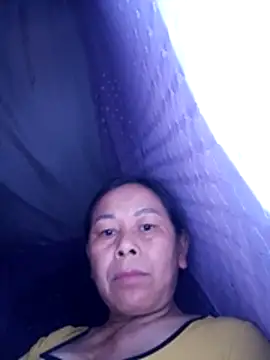 Anna sexzy online show from March 10, 2026, 2:43 pm