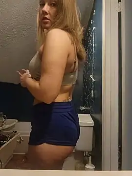 Snapshot of NicolePearl chatting on March 12, 2026, 11:53 pm NicolePearl online show from March 12, 2026, 11:53 pm