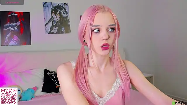 Mimi angels online show from June 17, 2026, 1:05 am