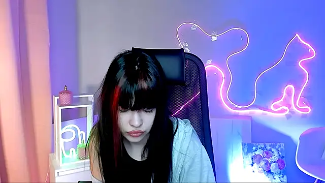 MeganBlosom online show from March 13, 2026, 6:29 am