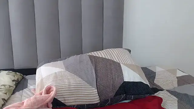 Tasha xxx online show from April 12, 2026, 11:57 am