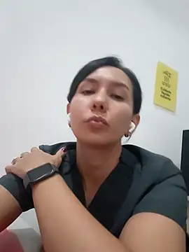 valeryvilla online show from March 13, 2026, 12:37 am