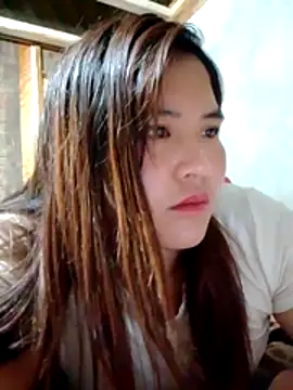 YAONIKUTE online show from April 29, 2026, 10:05 pm