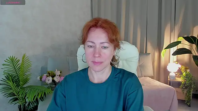 Snapshot of LeticiaRomano chatting on May 22, 2026, 3:59 am LeticiaRomano online show from May 22, 2026, 3:59 am