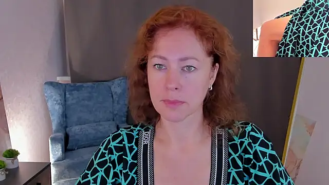 Snapshot of LeticiaRomano chatting on June 14, 2026, 4:03 am LeticiaRomano online show from June 14, 2026, 4:03 am