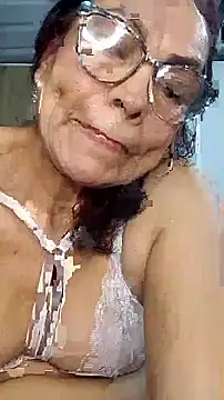 HOT LATINA20 online show from June 2, 2026, 12:32 am