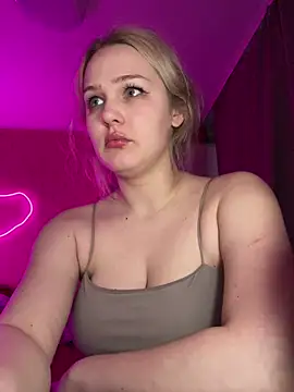 keeeessyyy online show from March 28, 2026, 2:45 am