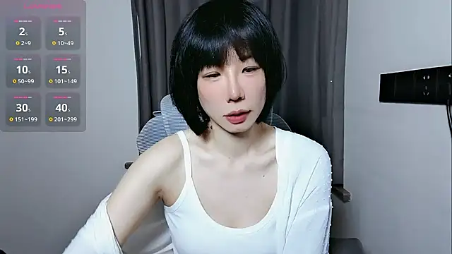 lin lin 520 520 online show from April 17, 2026, 4:10 pm