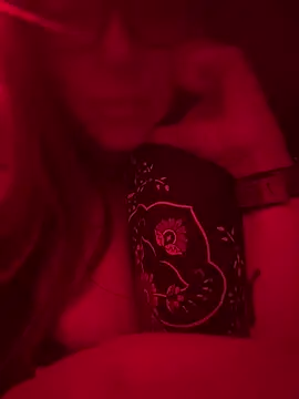 Astrid XOXO online show from March 11, 2026, 7:41 pm