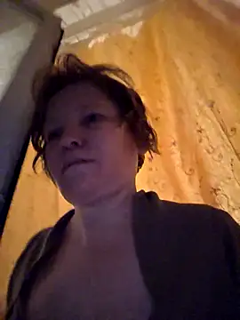 Snapshot of _LOLA-LOLA_ chatting on April 13, 2026, 4:55 pm LOLA-LOLA online show from April 13, 2026, 4:55 pm