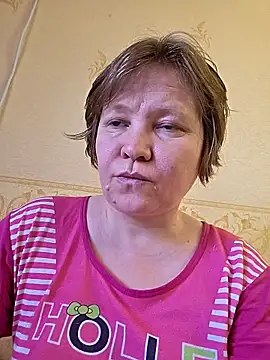 Snapshot of _LOLA-LOLA_ chatting on April 15, 2026, 2:10 pm LOLA-LOLA online show from April 15, 2026, 2:10 pm