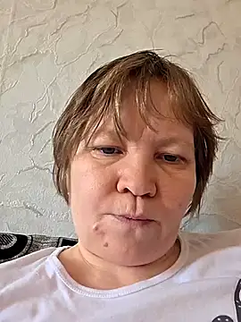 Snapshot of _LOLA-LOLA_ chatting on April 14, 2026, 8:41 am LOLA-LOLA online show from April 14, 2026, 8:41 am