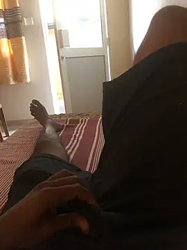 Snapshot of ranga-1984 chatting on April 12, 2026, 8:28 am ranga-1984 online show from April 12, 2026, 8:28 am