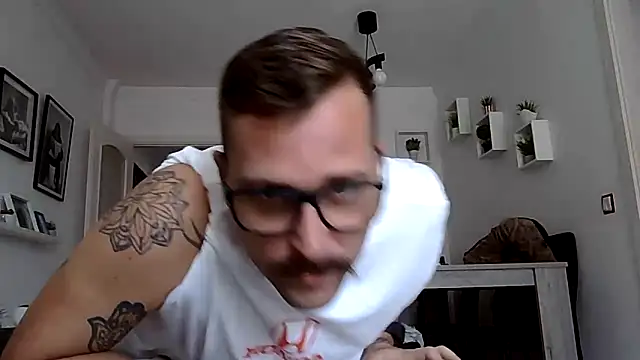 yanick931 online show from April 26, 2026, 11:18 am