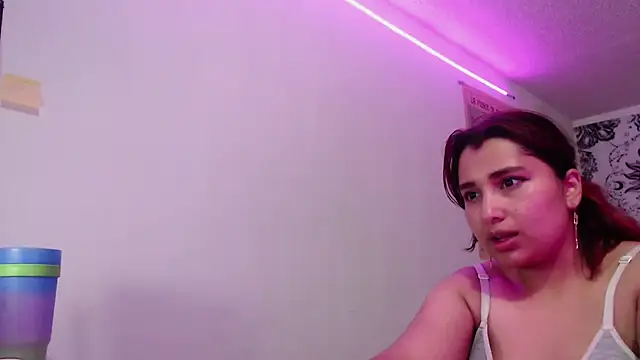 Snapshot of lava_girl3 chatting on March 18, 2026, 9:34 am lava girl3 online show from March 18, 2026, 9:34 am