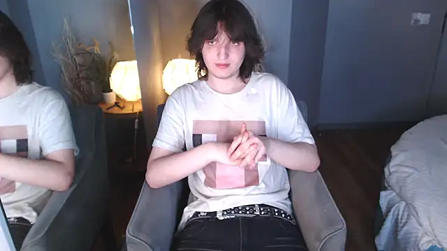 delalex online show from June 8, 2026, 3:56 pm