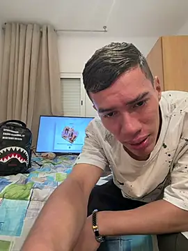 Snapshot of borisito777 chatting on March 17, 2026, 5:49 pm borisito777 online show from March 17, 2026, 5:49 pm