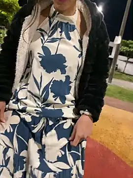 Snapshot of valery_cam0 chatting on March 13, 2026, 3:44 am valery cam0 online show from March 13, 2026, 3:44 am