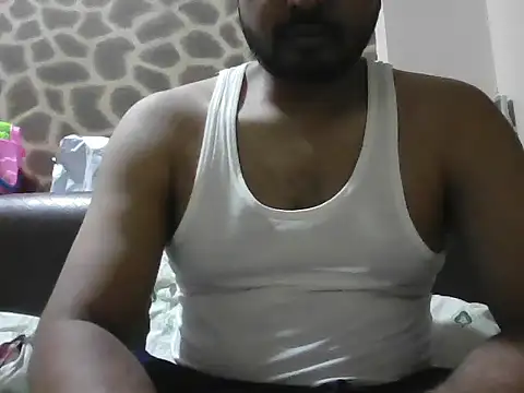 boymumbai online show from March 14, 2026, 4:13 pm