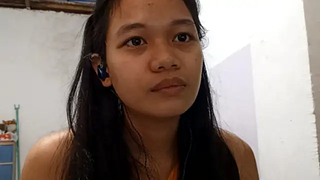 JenetteCarnley online show from March 13, 2026, 1:54 am