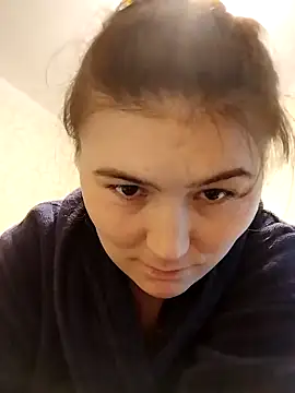 Stlla3704 online show from April 3, 2026, 3:29 pm