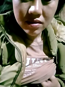 Snapshot of hasaki001 chatting on March 11, 2026, 5:51 pm hasaki001 online show from March 11, 2026, 5:51 pm