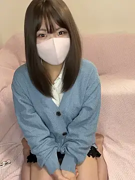 Snapshot of ichigonoiichan chatting on April 21, 2026, 12:01 am ichigonoiichan online show from April 21, 2026, 12:01 am