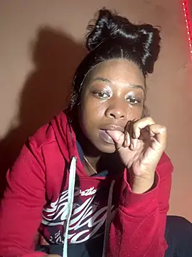 Caramel Beauty online show from May 13, 2026, 5:47 am