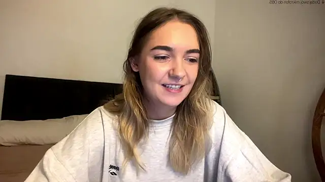 RoxyWet online show from May 1, 2026, 12:43 pm