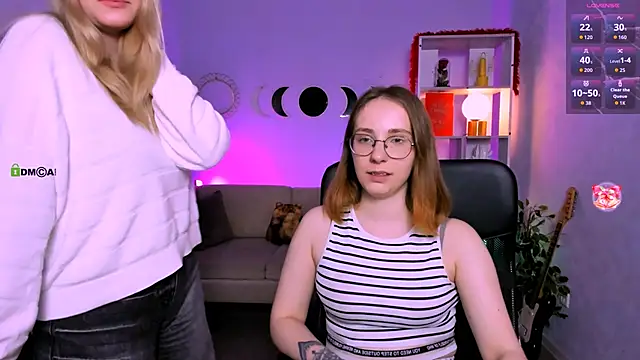 Snapshot of trixy_melison chatting on April 1, 2026, 10:50 pm trixy melison online show from April 1, 2026, 10:50 pm