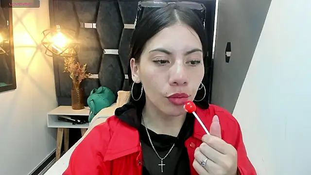 Snapshot of Abril_Fox__ chatting on May 19, 2026, 6:59 pm Abril Fox online show from May 19, 2026, 6:59 pm