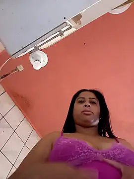 Snapshot of gatinha20257 chatting on May 2, 2026, 1:38 pm gatinha20257 online show from May 2, 2026, 1:38 pm