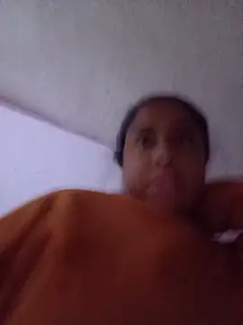 Snapshot of gatinha20257 chatting on May 16, 2026, 9:19 am gatinha20257 online show from May 16, 2026, 9:19 am