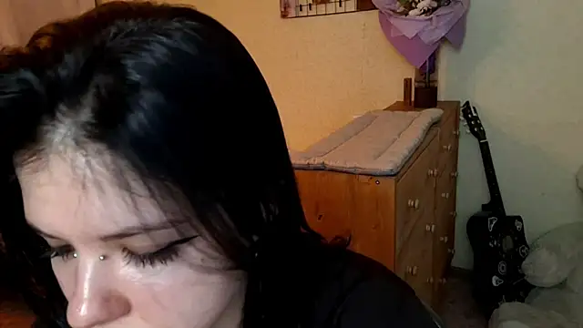 MiaTemptress online show from April 19, 2026, 6:10 pm