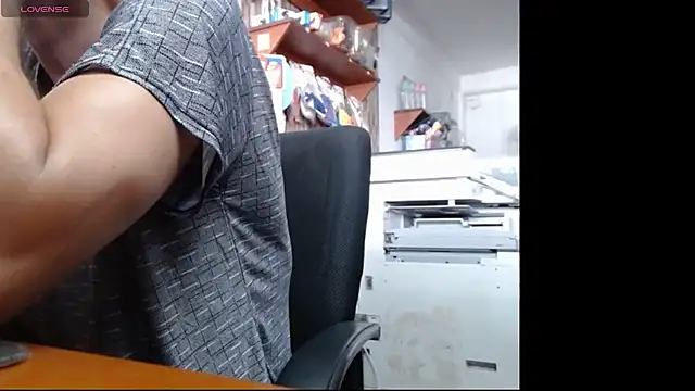 jhosuamoore online show from March 11, 2026, 6:57 pm