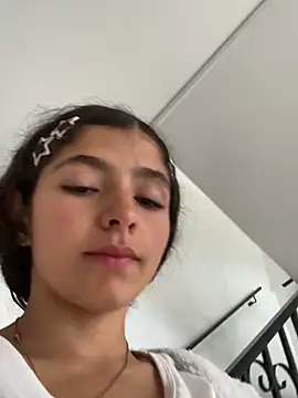 LINDA EF online show from April 12, 2026, 12:08 pm