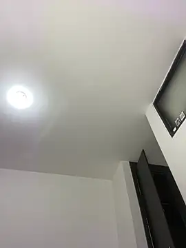 LINDA EF online show from April 27, 2026, 12:03 pm