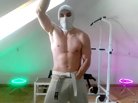 NinjaLaser online show from May 27, 2026, 11:50 am