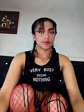 Snapshot of KattyBerryX chatting on June 14, 2026, 6:31 pm KattyBerryX online show from June 14, 2026, 6:31 pm