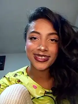 Snapshot of KattyBerryX chatting on May 23, 2026, 10:31 pm KattyBerryX online show from May 23, 2026, 10:31 pm