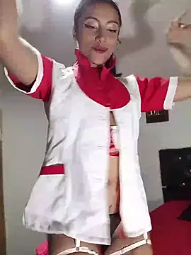 KattyBerryX online show from April 27, 2026, 8:29 pm