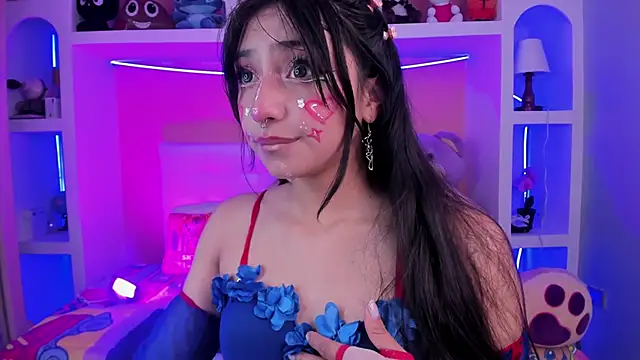 Snapshot of miss_loolita chatting on May 7, 2026, 7:28 pm miss loolita online show from May 7, 2026, 7:28 pm