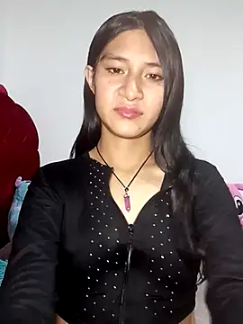Snapshot of KarolaMendez chatting on May 31, 2026, 12:27 am KarolaMendez online show from May 31, 2026, 12:27 am