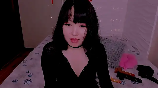 Snapshot of Akiko_Yun chatting on July 11, 2026, 12:44 am Akiko Yun online show from July 11, 2026, 12:44 am