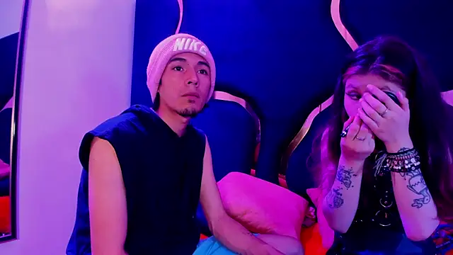 KikyoAndDrey online show from April 2, 2026, 4:02 pm