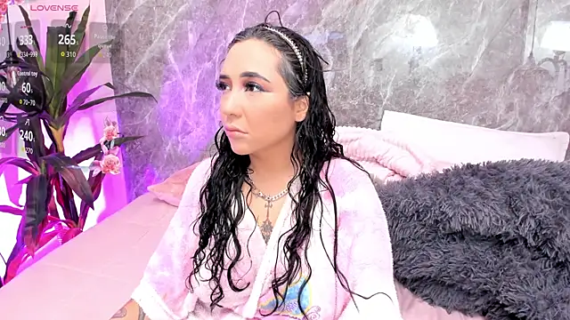 Snapshot of Megan_Stein chatting on June 7, 2026, 7:08 pm Megan Stein online show from June 7, 2026, 7:08 pm