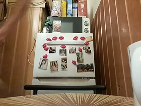 Ewelin7204 online show from March 14, 2026, 7:36 am