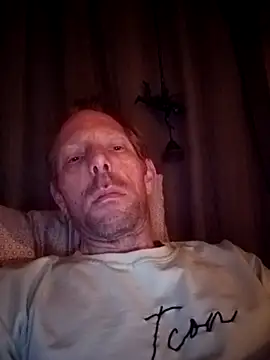 Snapshot of jongen_ehv chatting on March 16, 2026, 1:35 am jongen ehv online show from March 16, 2026, 1:35 am