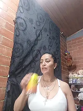 Snapshot of Alexandrina chatting on May 3, 2026, 2:20 pm Alexandrina online show from May 3, 2026, 2:20 pm