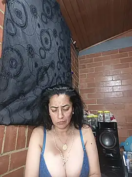 Snapshot of Alexandrina chatting on May 15, 2026, 11:36 pm Alexandrina online show from May 15, 2026, 11:36 pm
